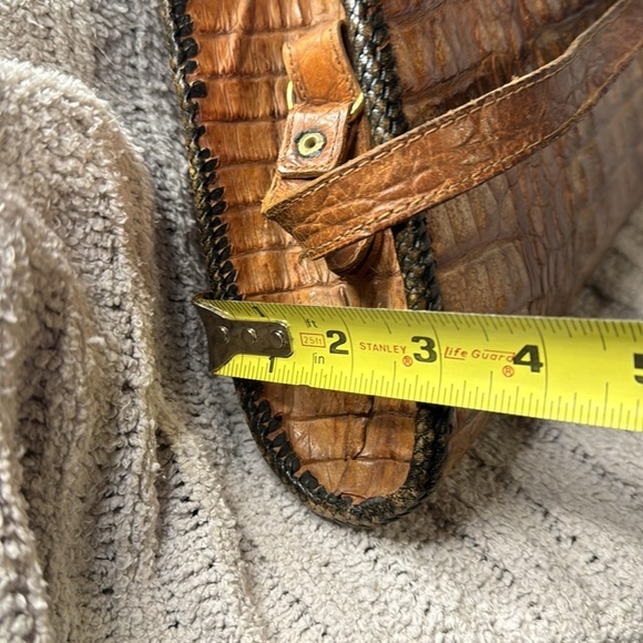 WOW!!! Genuine Alligator Very Vintage Bag/Satchel - Picture 12 of 13